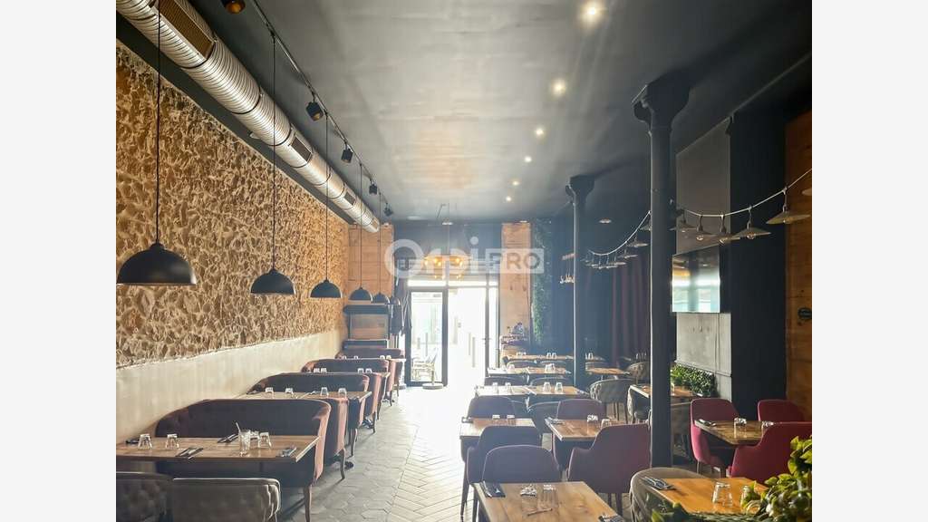 Local commercial de 147m² à vendre Marseille 13002