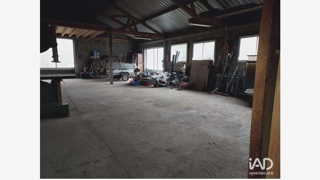 Local commercial à Mauves-sur-Loire