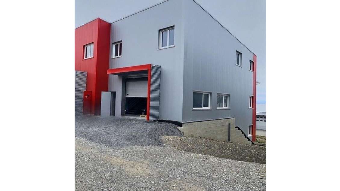 Vente local artisanal 312m² en ZA proche d'Evian