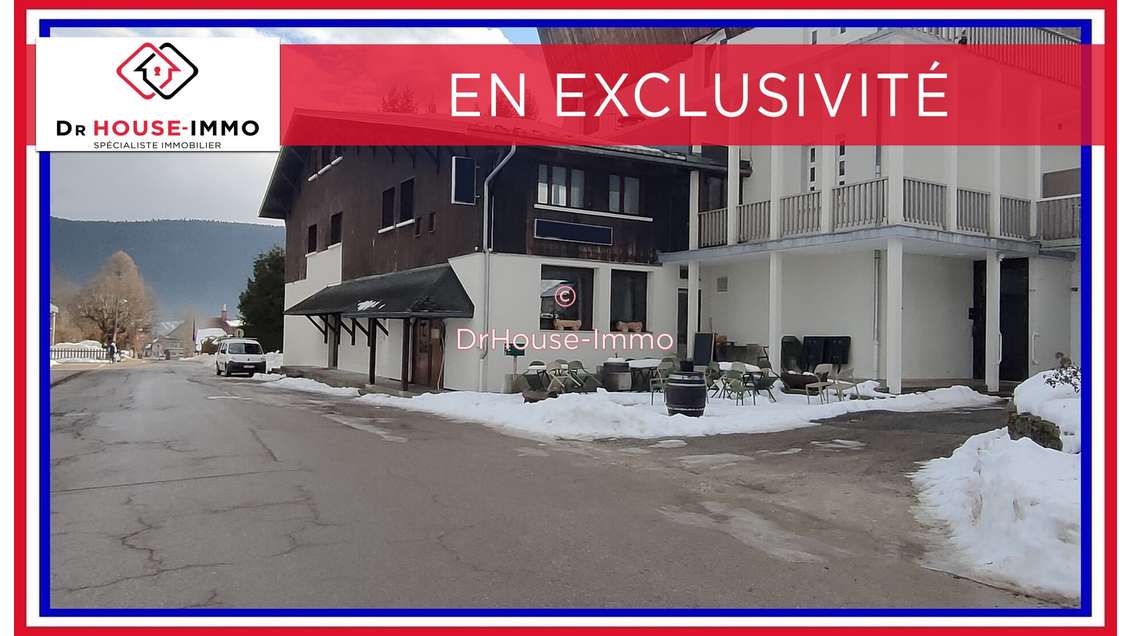 A vendre murs commerciaux de 105m² à Meaudre