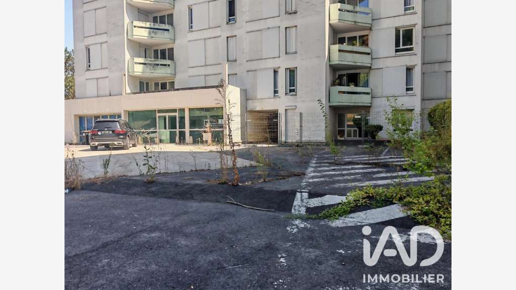 Vente ensemble immo commercial de 122m² à Meaux