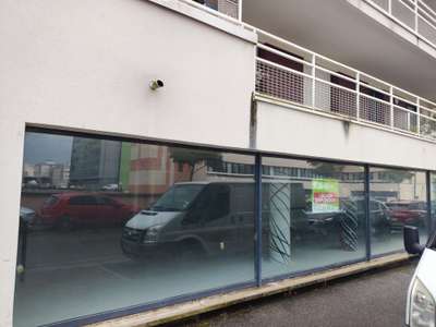 Vente superbe local commercial 106m² à Metz