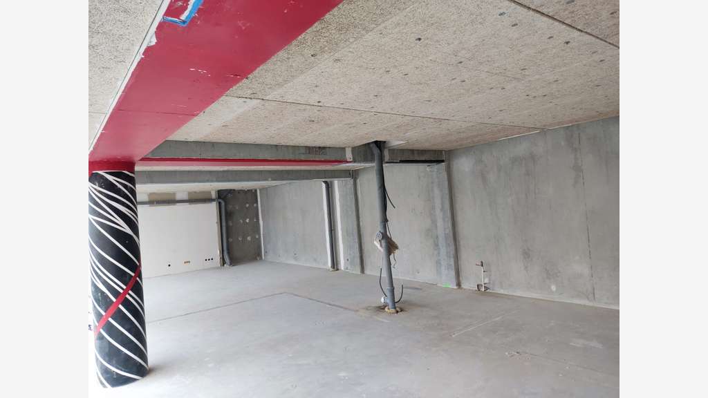 Vente superbe local commercial 106m² à Metz