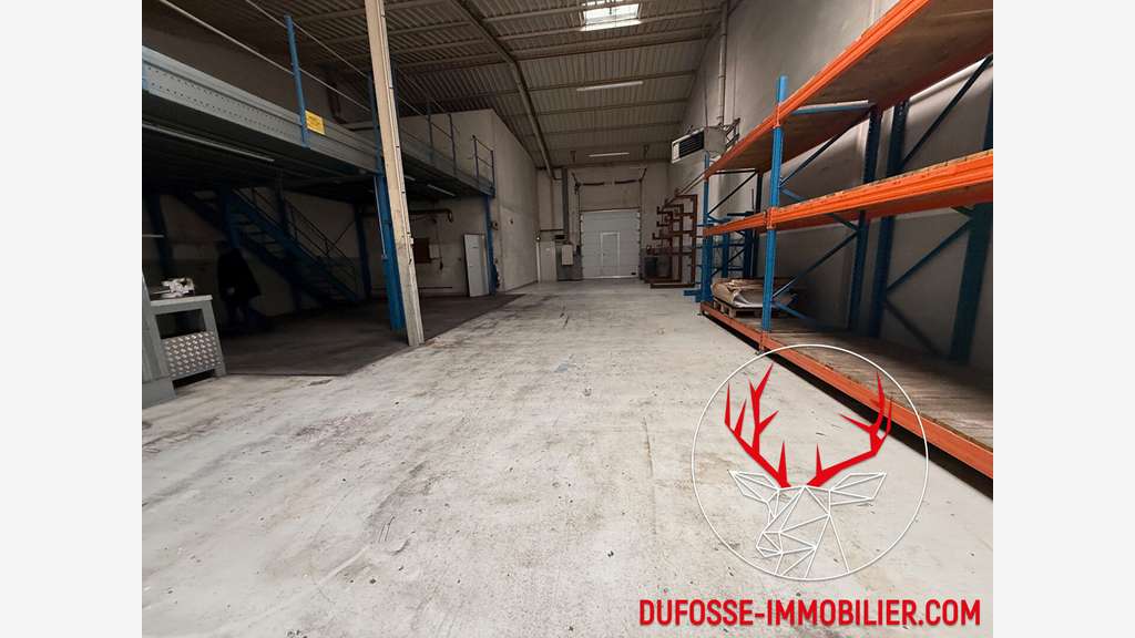 Local industriel 495m² à vendre ZA Meyzieu