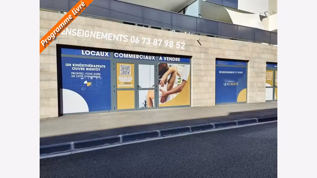Local commercial à vendre neuf 83m² Miramas centre