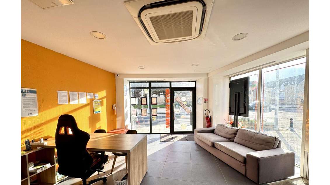 Vente local commercial 40m² à Moissy-Cramayel