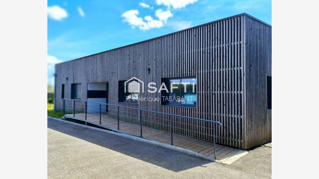 A vendre bureaux showroom de 85m² à Mondouzil