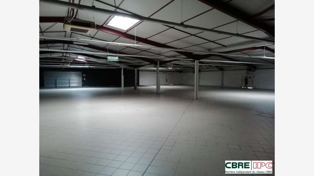 Vente local 1379m² à Mont de Marsan Alingsas