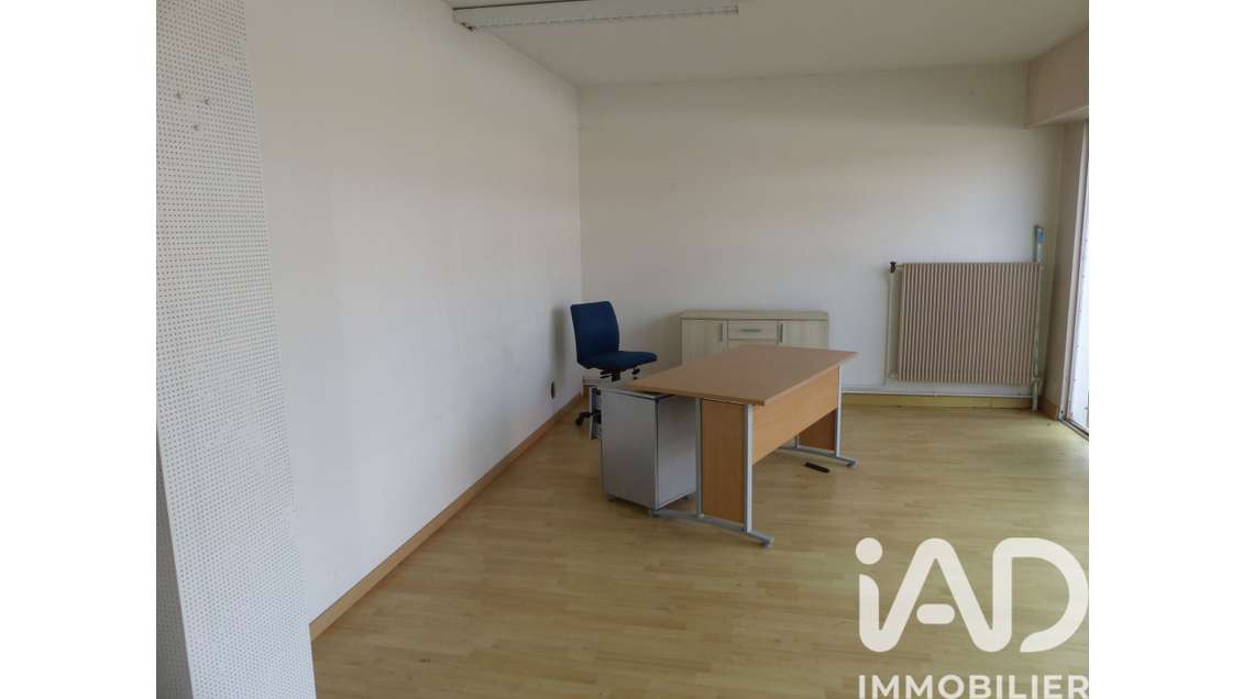 Vente local commercial de 64m² à Mont-de-Marsan