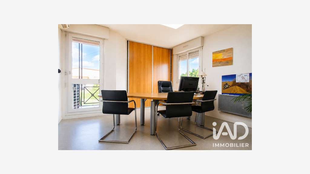 Vente local bureaux de 69m² à Montauban Fobio