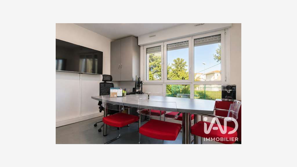 Vente local bureaux de 69m² à Montauban Fobio