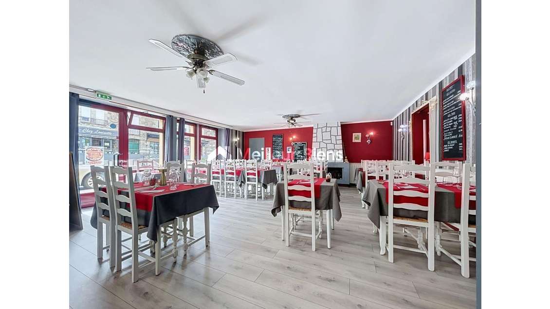 Local 950m² bar restaurant à Montauban-de-Bretagne