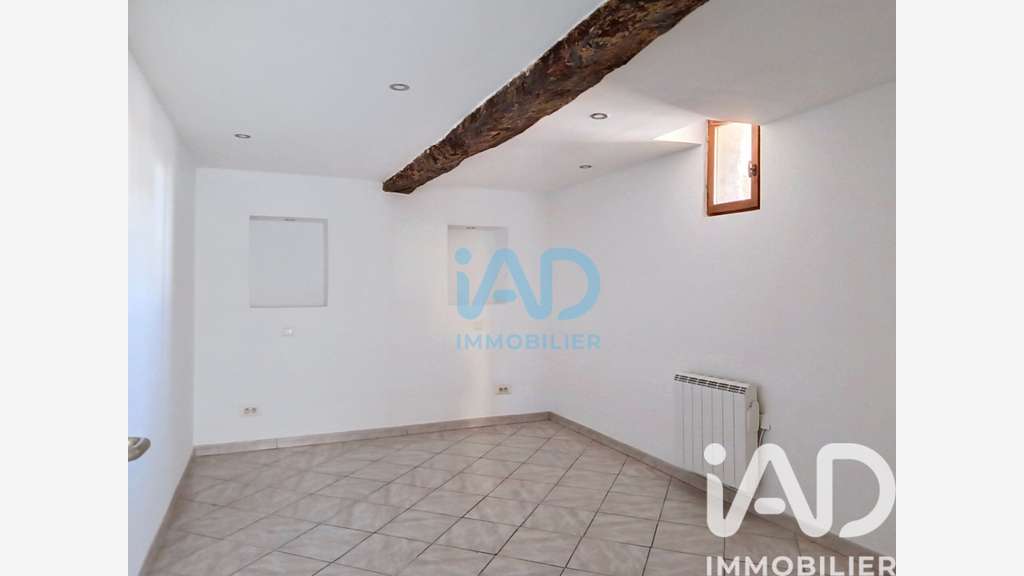 Vente local commercial de 68m² à Montauroux