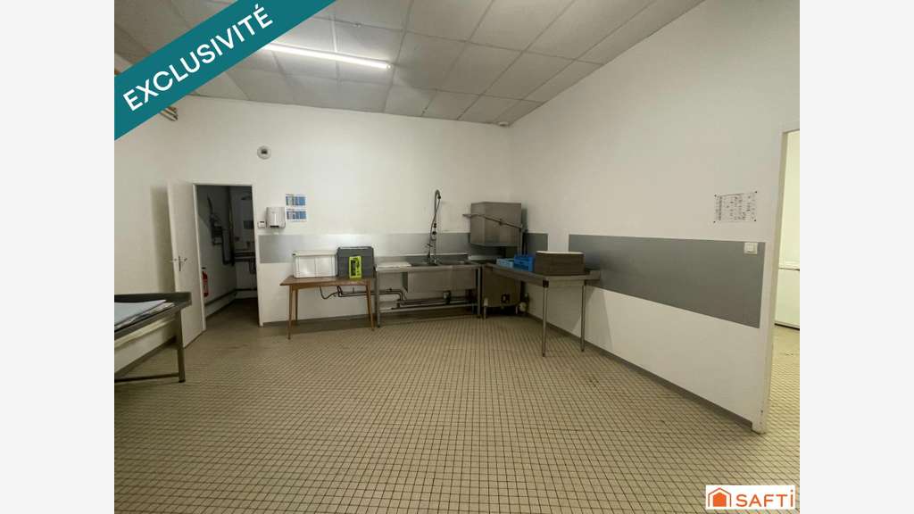 Vente local commercial 250m² au cœur de Montbazens