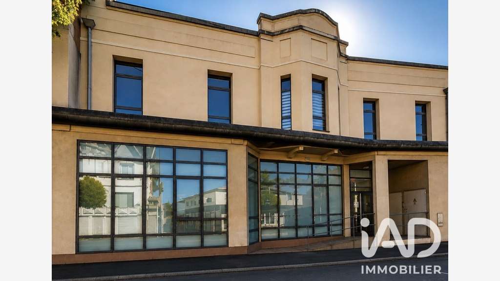 Local commercial à Montceau-les-Mines