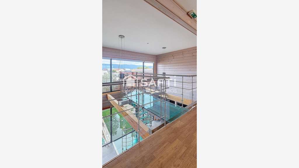 Bureaux spacieux avec 2 terrasses à Montélier