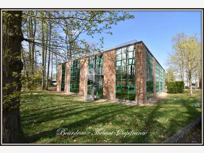 Cède ensemble immobilier de 2400m² à Montlhéry