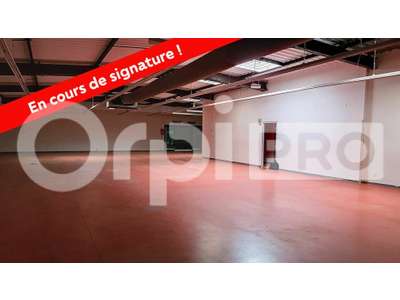 Vente Locaux commerciaux - Boutiques à Montluçon