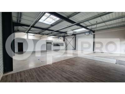 Vente Locaux commerciaux - Boutiques à Montluçon