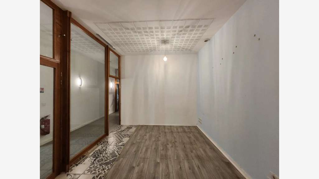AV Murs commerciaux 167m² Montpellier Centre Ville