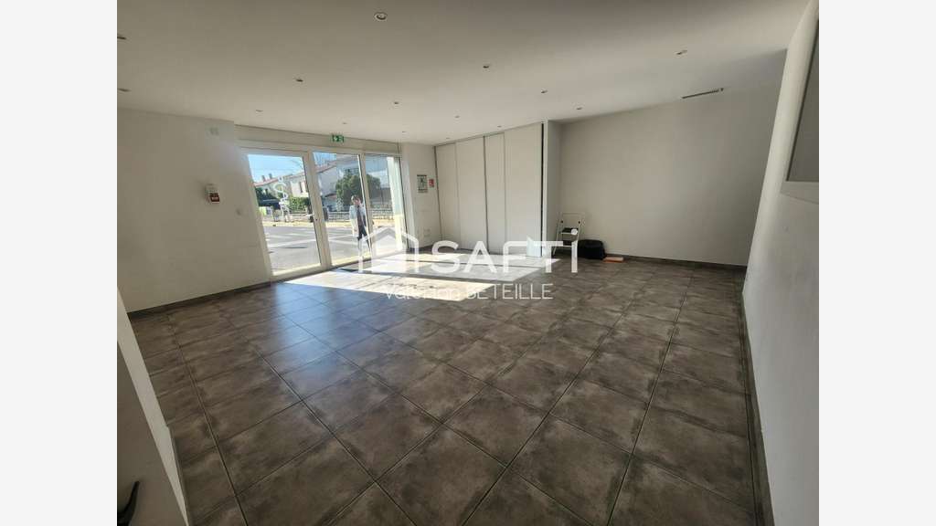 Vente 4 bureaux 140m² au centre d’Aniane