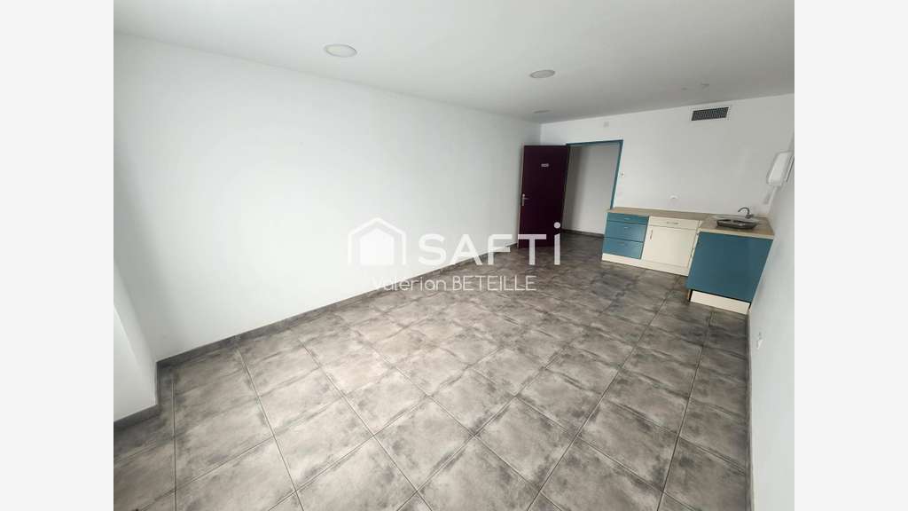Vente 4 bureaux 140m² au centre d’Aniane