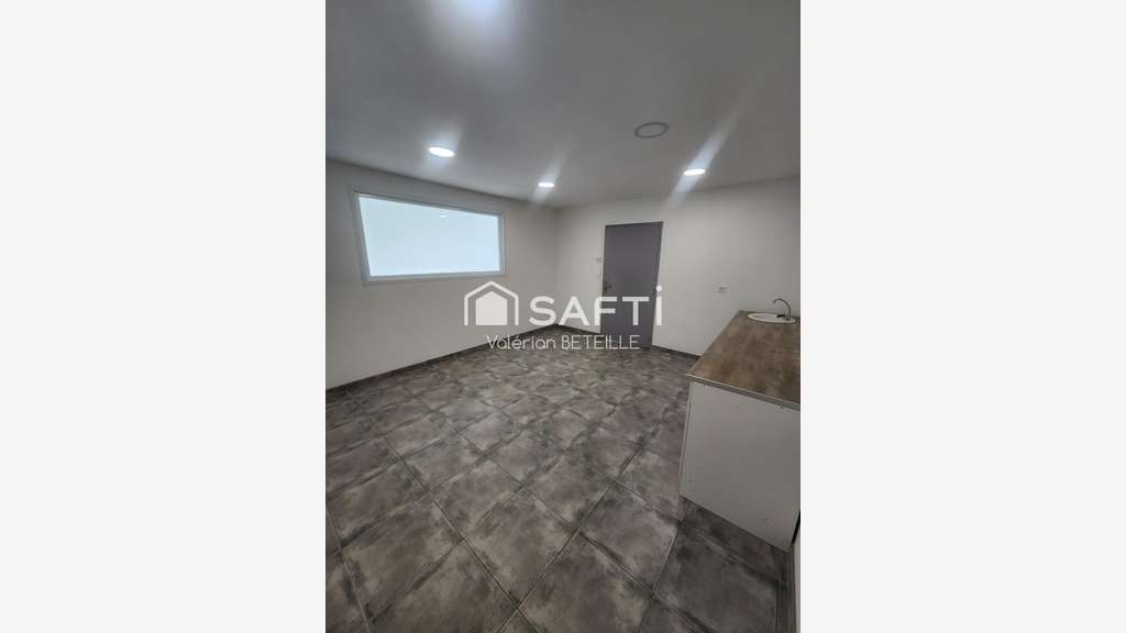 Vente 4 bureaux 140m² au centre d’Aniane