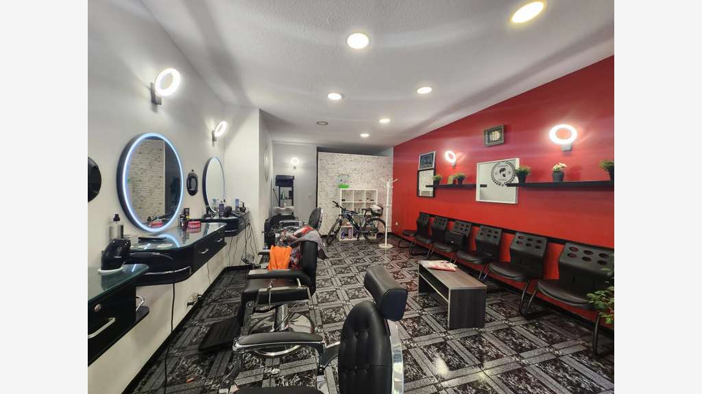Vente murs loués coiffeur de 34m² à Figuerolles