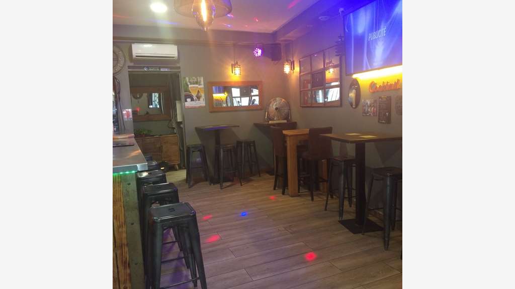 Vente fonds de commerce bar restaurant AVEC LICENC