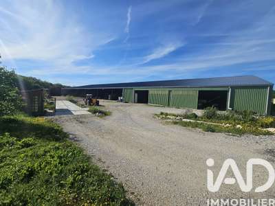 Vente Locaux d'activités - Entrepôts à Montrond