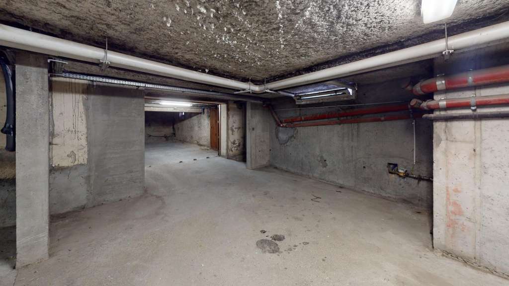 Vente local commercial 290m² Morestel centre ville