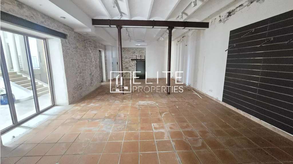 Vente local commercial 103m² terrasse à Mougins