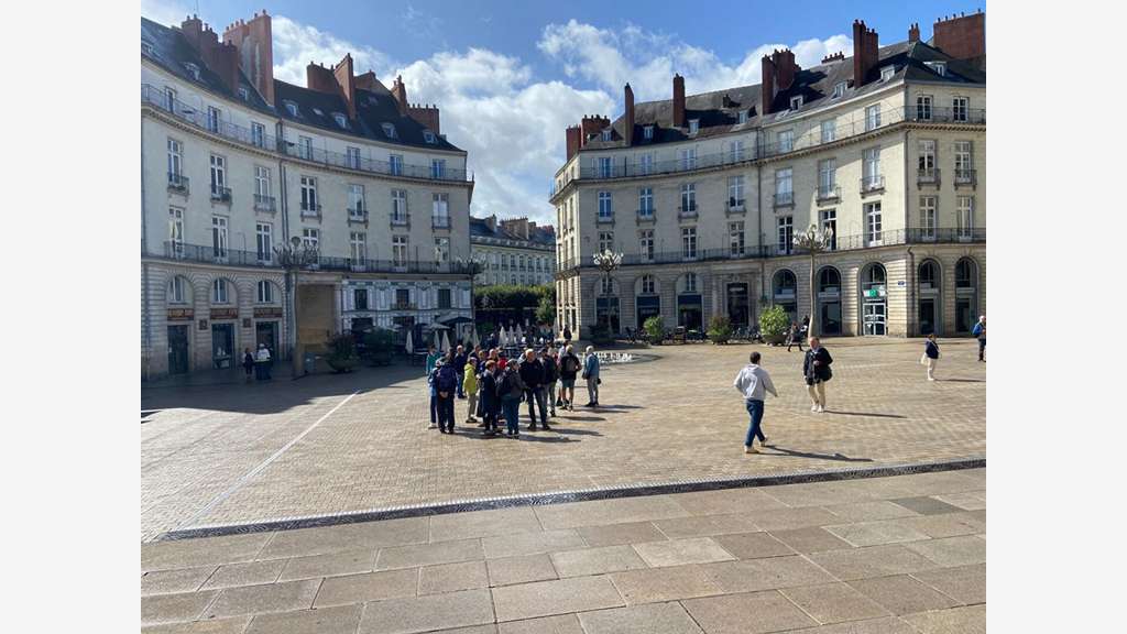 Vente murs commerciaux occupés Nantes Graslin