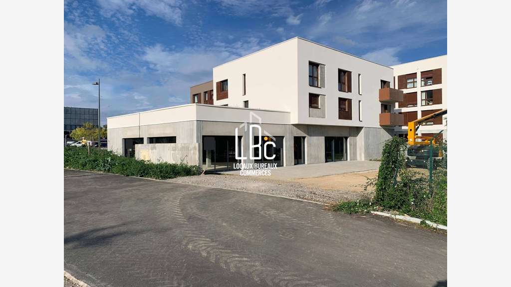 Local commercial 275m² à vendre Nantes Chantrerie