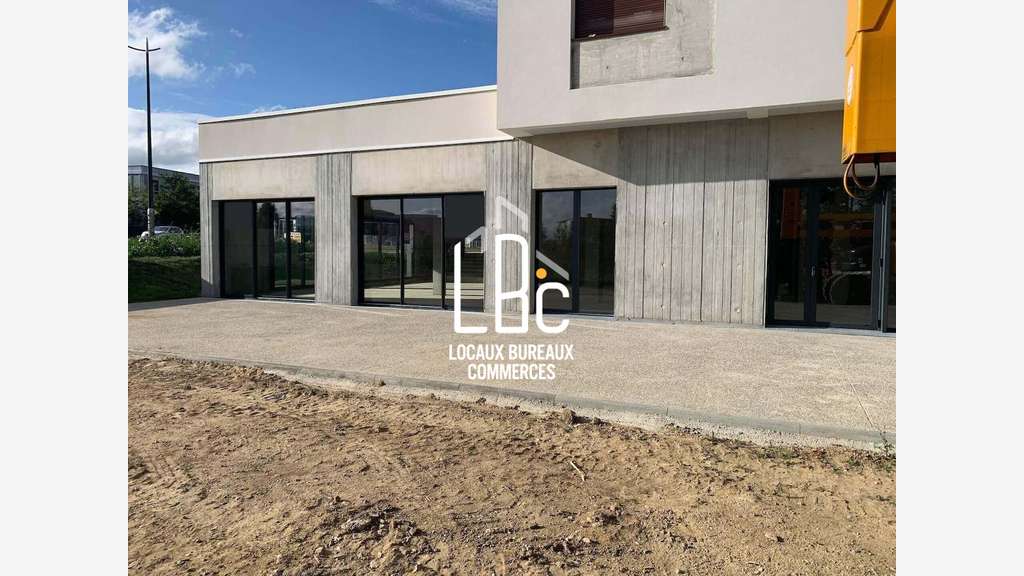 Local commercial 275m² à vendre Nantes Chantrerie