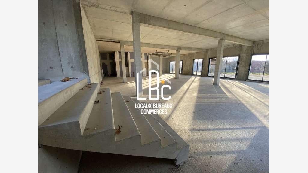 Local commercial 275m² à vendre Nantes Chantrerie