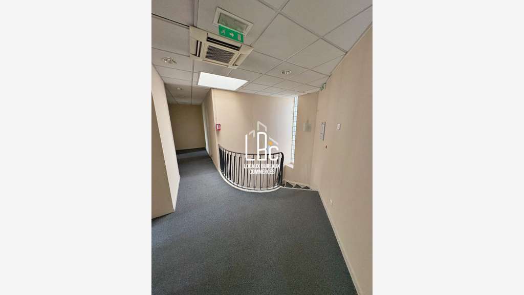 Vente bâtiment indépendant 225m² Nantes République