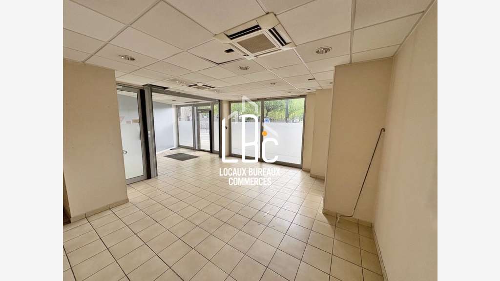 Vente bâtiment indépendant 225m² Nantes République