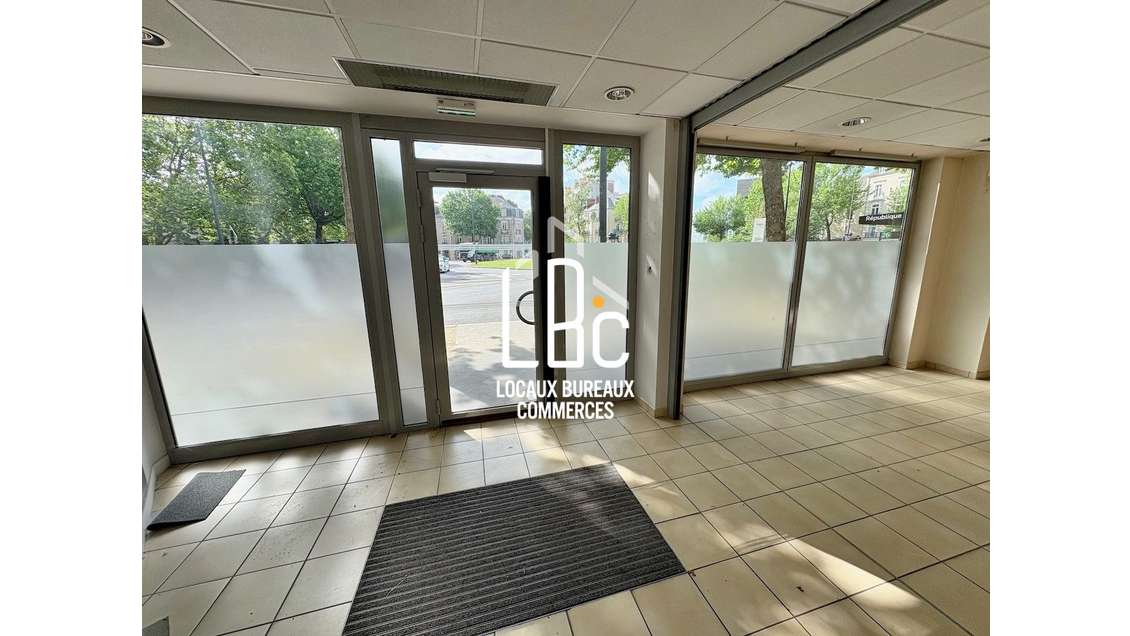 Vente bâtiment indépendant 225m² Nantes République