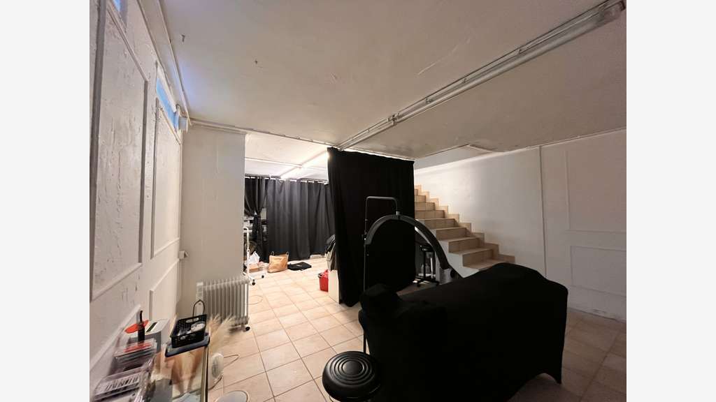 Local commercial A VENDRE