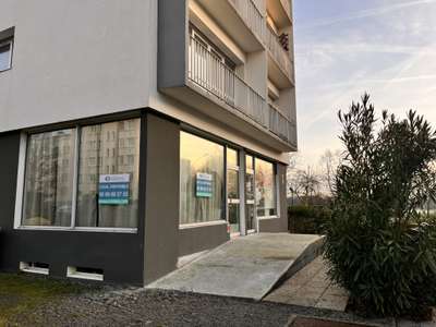 Local commercial A VENDRE