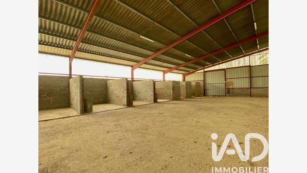 Vente hangar 450m² sur les hauteurs de Nérac