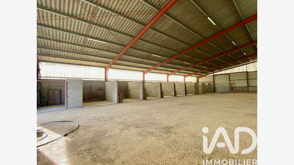 Vente hangar 450m² sur les hauteurs de Nérac