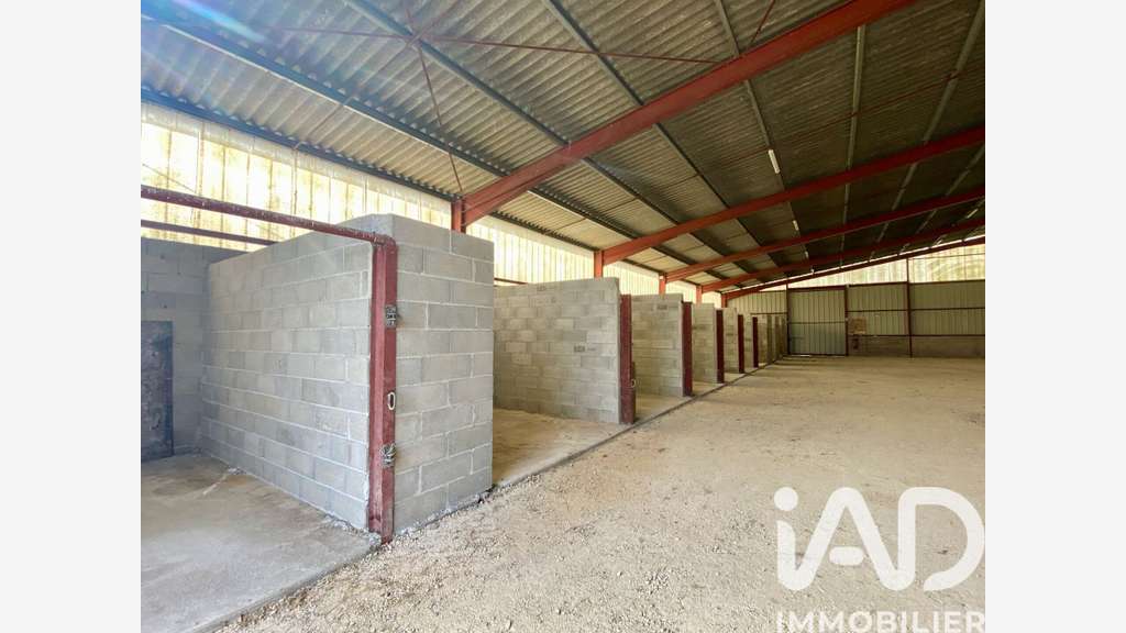 Vente hangar 450m² sur les hauteurs de Nérac