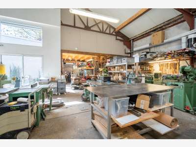 AV atelier et loft de 318m² à Neuilly-Plaisance
