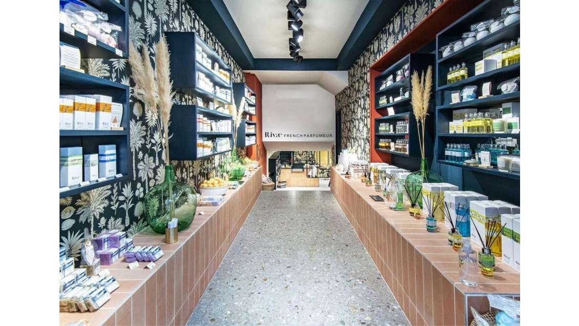 Cède droit au bail boutique 80m² rue piétonne Nice