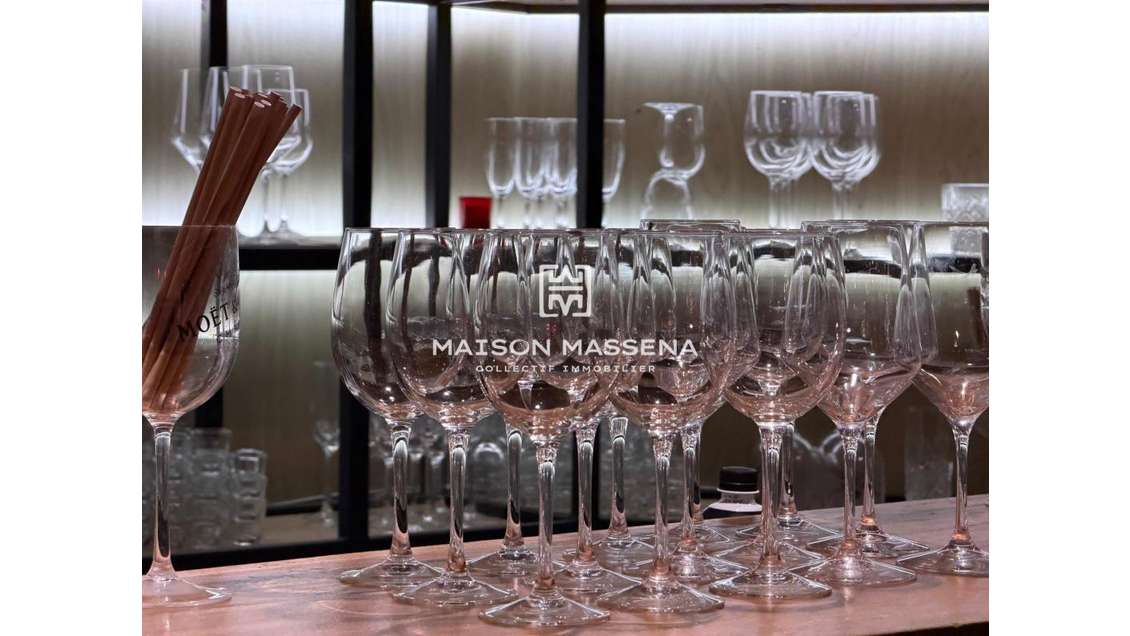 Vente local commercial de 390m² à Nice Carré d'Or