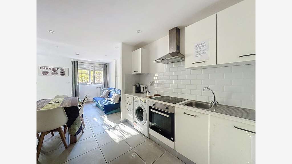 AV ensemble immo 534m² à fort potentiel Nice Ouest
