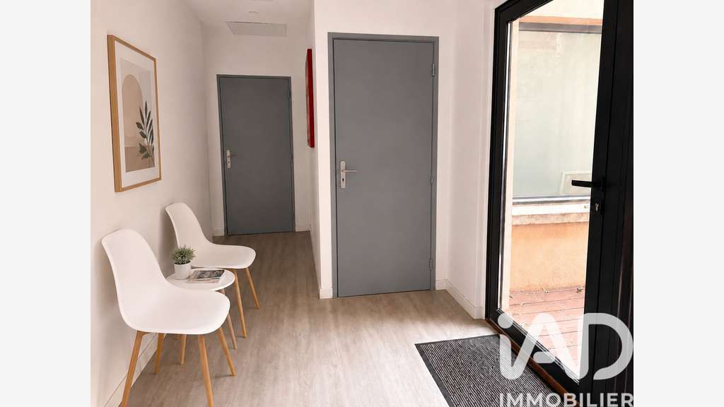 Vente local d’exception 175m² à Nîmes Jean Jaurès