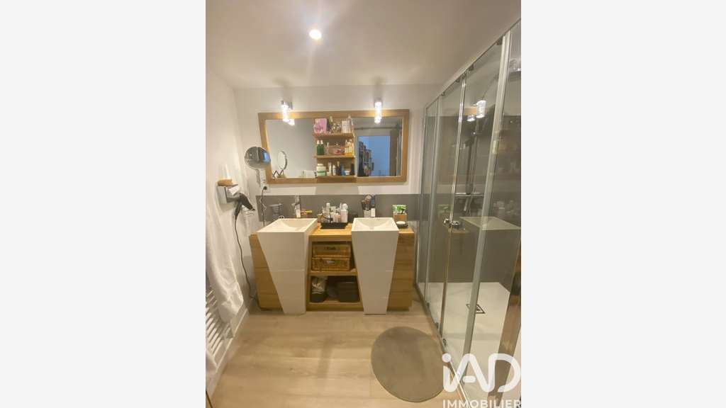 Vente local d’exception 175m² à Nîmes Jean Jaurès